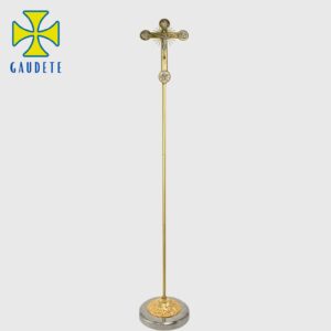 Alternative view of Thánh giá với biểu tượng 4 thánh sử